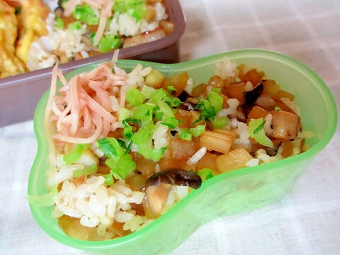 生姜風味♪豚バラと大根の混ぜご飯